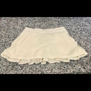 Lululemon pace rival tennis skirt